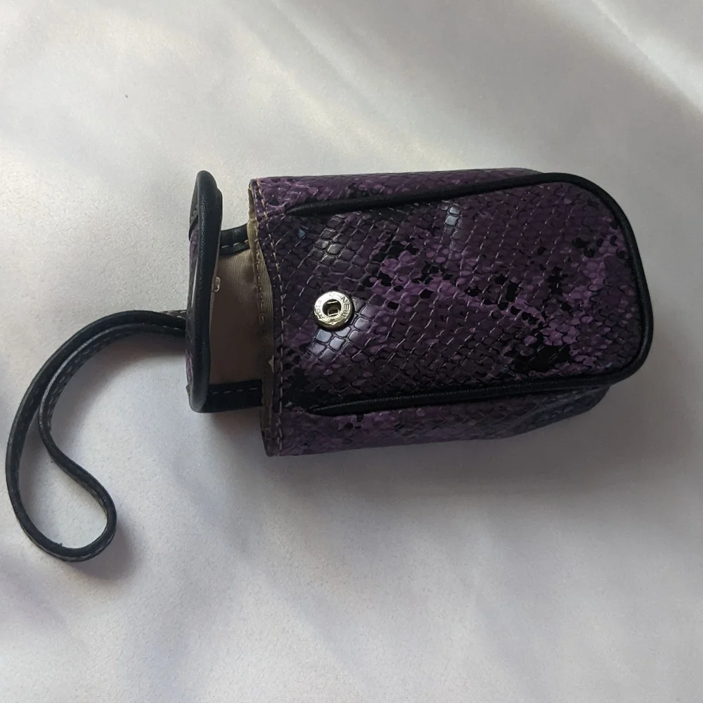 Nine West Purse & Accessories - Picture 10 of 12